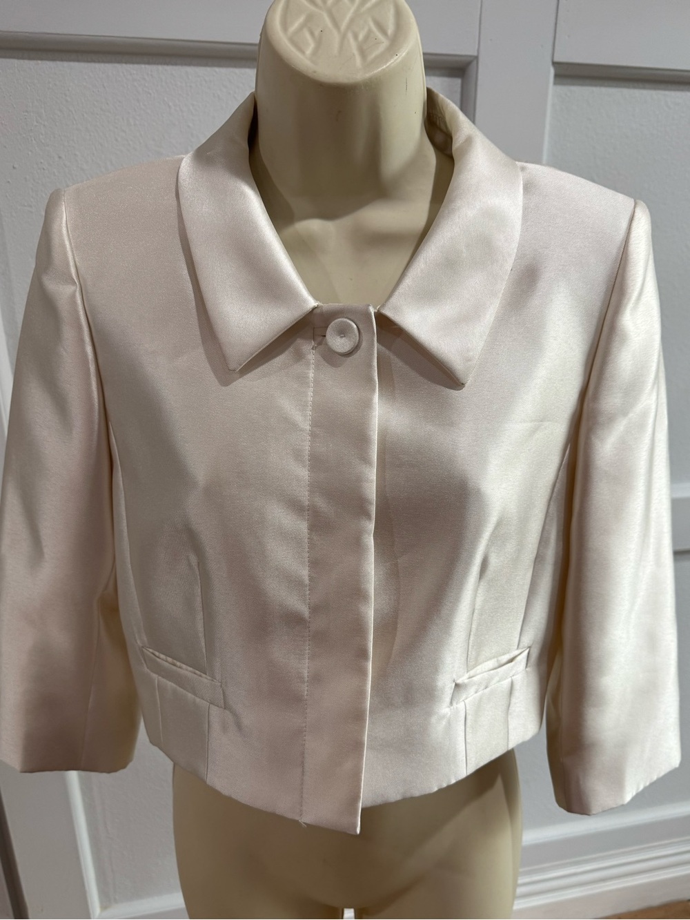 Tahari by‎ Arthur S Levine Womens Blazer Sz 4 Jacket Off White